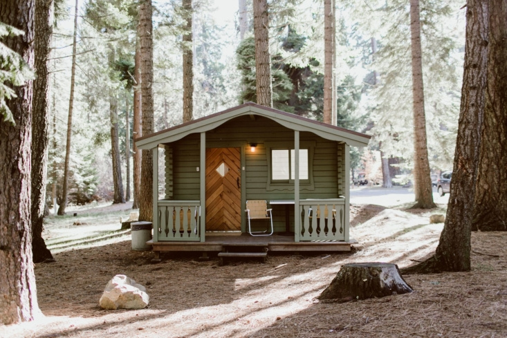 In addition to the lodge guest rooms and Deluxe cabins, there are eight smaller cabins. Photograph by Natalie Puls.